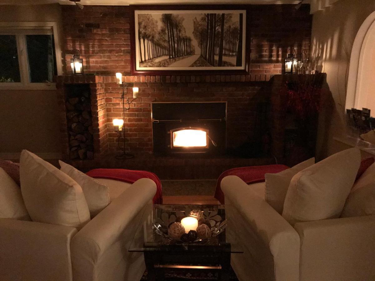 Chelsea Auberge Tom B&B المظهر الخارجي الصورة
